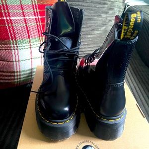 COPY - Dr Martens Platform Jadon Boots